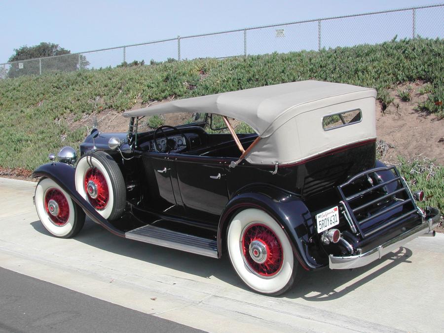 Packard Standard Eight Model 902 Phaeton 1932 года  (фото 10 из 13)